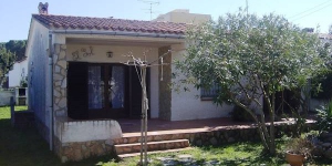  This is a four room house 55 m2, 800 m from the sea. The holiday home has a living/dining room with open fireplace.