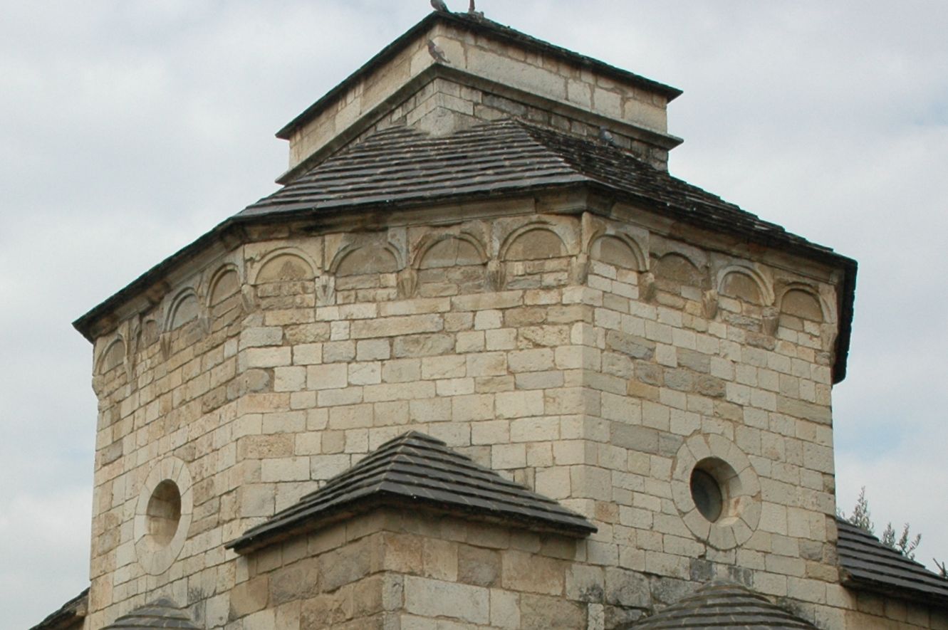 Dome base over Sant Nicolau church, in Girona