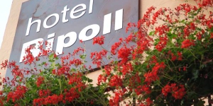  Das Ripoll Hotel begrüßt Sie im kleinen, ruhigen Kurort Sant Hilari Sacalm und bietet Ihnen kostenfreies WLAN. Das Naturschutzgebiet Montseny liegt nur 10 km entfernt.