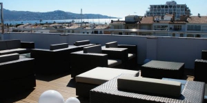  Set in the center of Empuriabrava Port, this hotel is 300 ft from the beach and offers views of the Salins canals. It features a spa, rooftop jacuzzi and pool.
