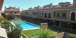  Offering an outdoor pool, Holiday home Santa Cristina d'Aro is located in Santa Cristina d'Aro. The accommodation will provide you with air conditioning and a balcony.