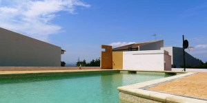  Located in Palau-Saverdera, Villa Palau-saverdera offers an outdoor pool. Accommodation will provide you with air conditioning.