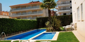  Met een verblijf in dit appartementencomplex in L'Estartit kunt u genieten van een rustige vakantie, aan de prachtige kust van Catalonië. De appartementen van Apartamentos Brises Del Mar zijn ideaal voor gezinnen.